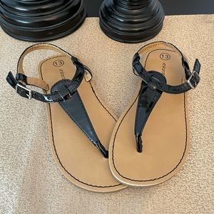 🆕Girl’s Xhilaration Thong Sandals Size 13